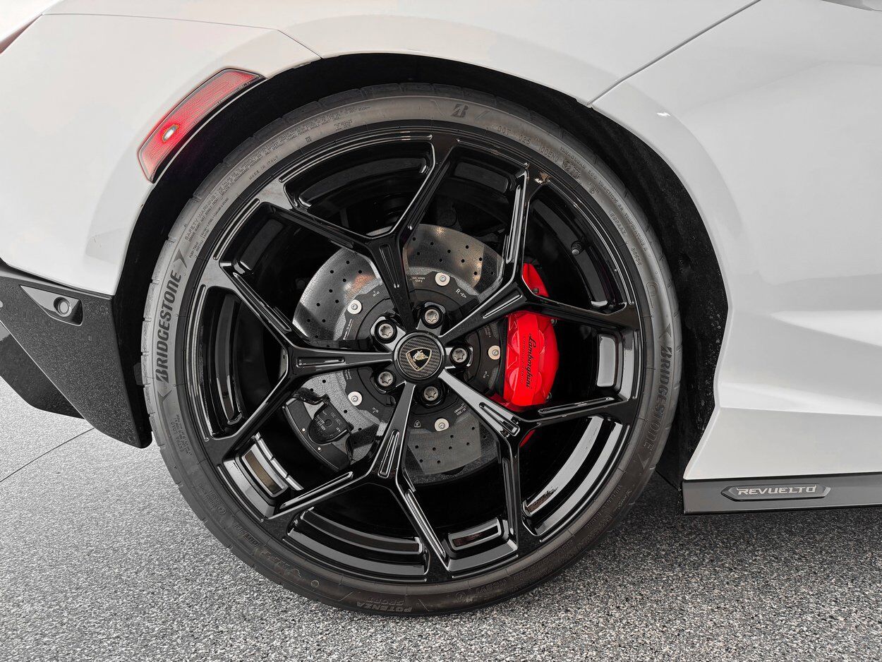 2024 Lamborghini Revuelto Bellevue WA