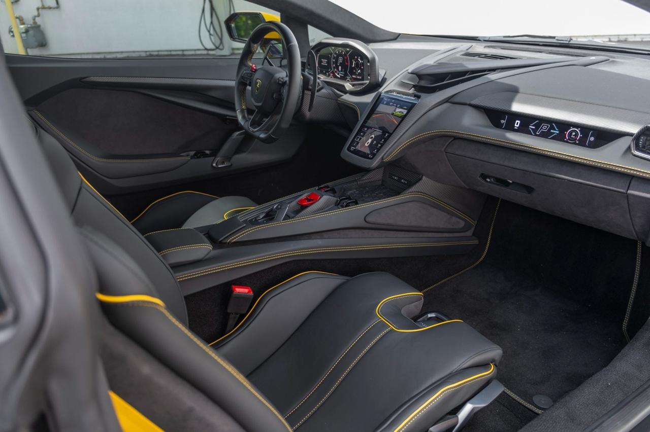 2024 Lamborghini Revuelto Charlotte NC