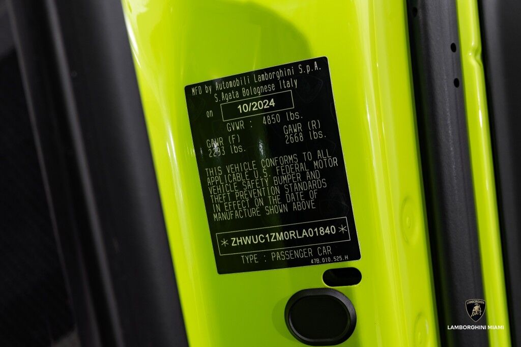 2024 Lamborghini Revuelto North Miami Beach FL