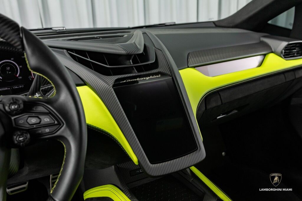 2024 Lamborghini Revuelto North Miami Beach FL
