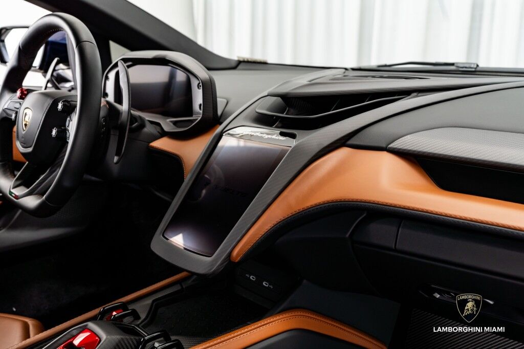 2024 Lamborghini Revuelto North Miami Beach FL