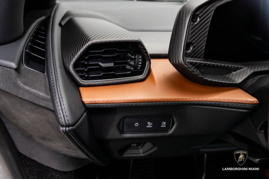 2024 Lamborghini Revuelto North Miami Beach FL