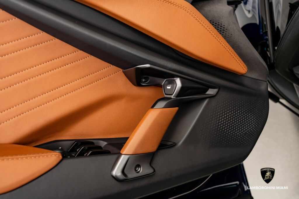 2024 Lamborghini Revuelto North Miami Beach FL