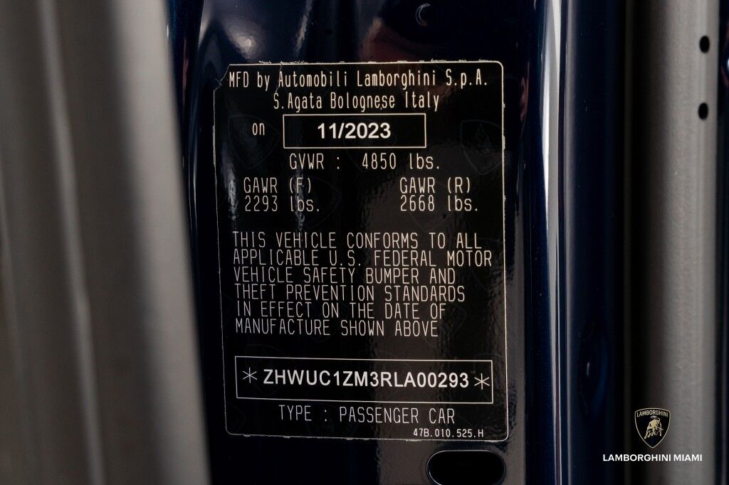 2024 Lamborghini Revuelto North Miami Beach FL