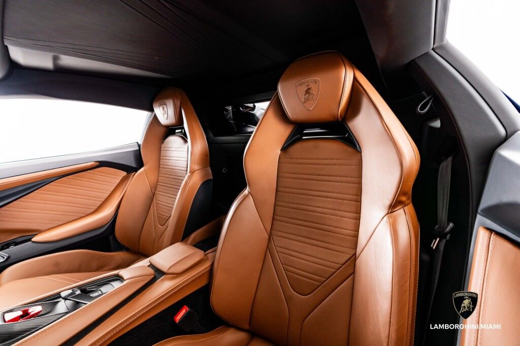 2024 Lamborghini Revuelto North Miami Beach FL