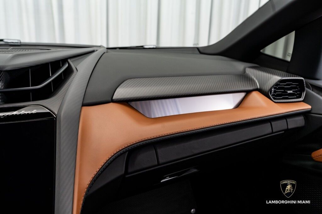 2024 Lamborghini Revuelto North Miami Beach FL