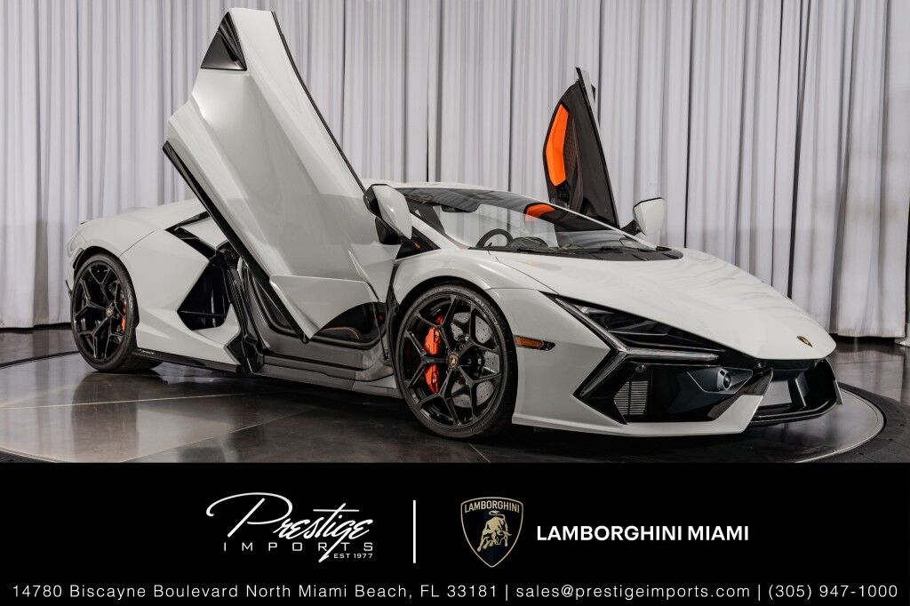 2024 Lamborghini Revuelto