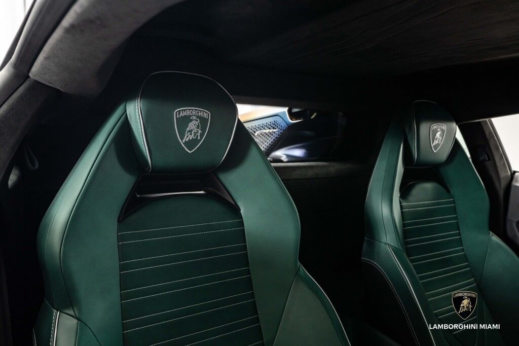 2024 Lamborghini Revuelto North Miami Beach FL