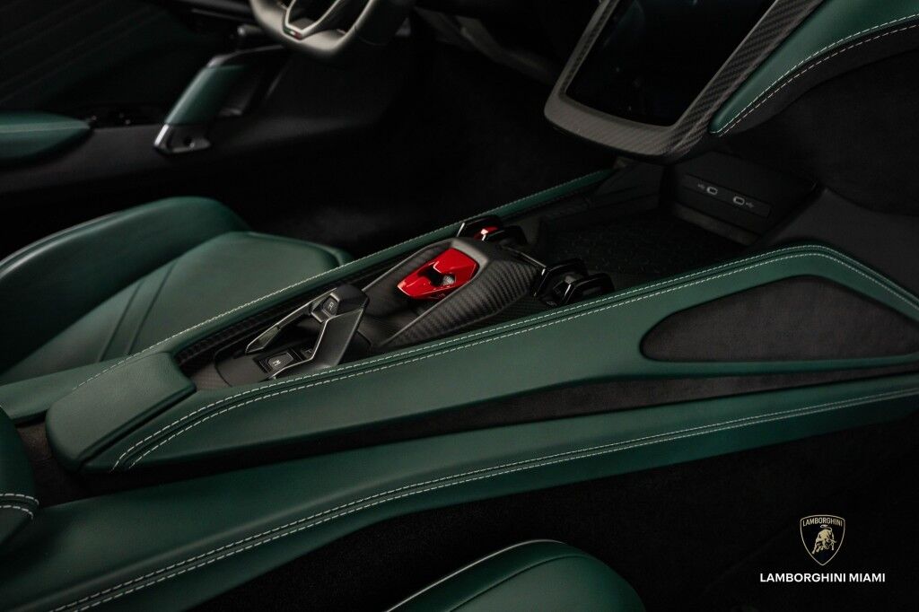 2024 Lamborghini Revuelto North Miami Beach FL