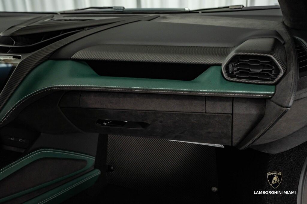 2024 Lamborghini Revuelto North Miami Beach FL