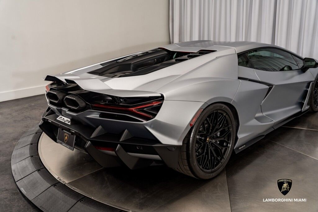 2024 Lamborghini Revuelto North Miami Beach FL