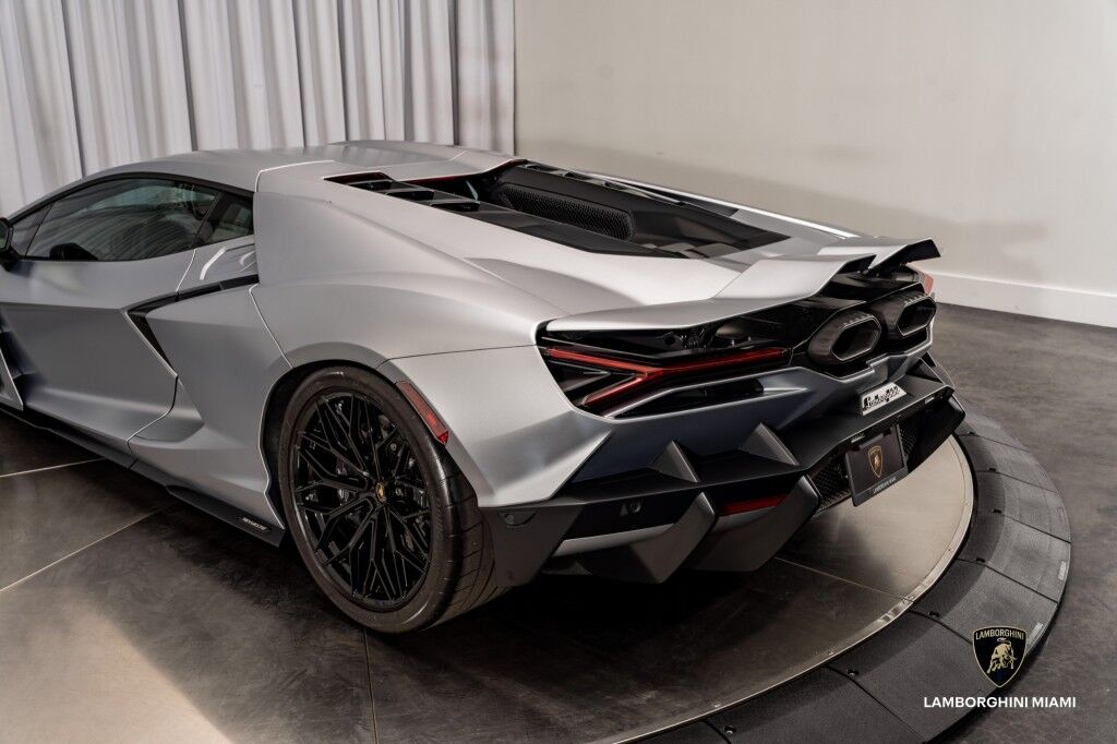 2024 Lamborghini Revuelto North Miami Beach FL