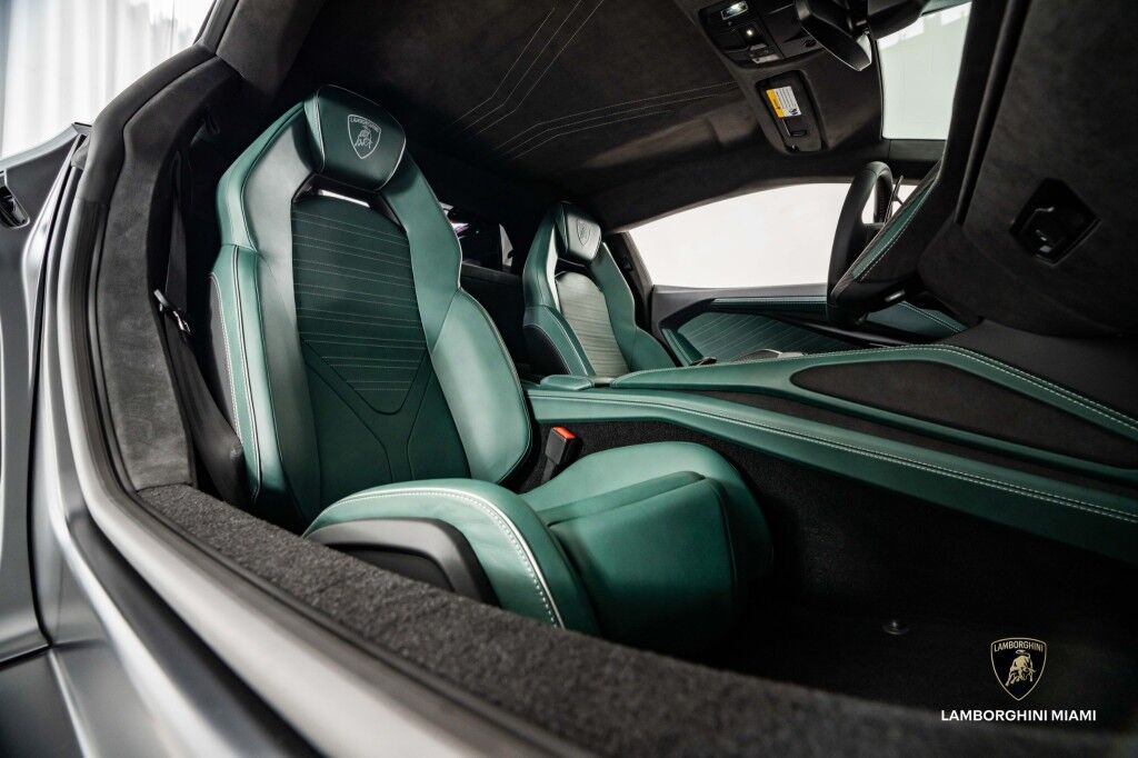 2024 Lamborghini Revuelto North Miami Beach FL