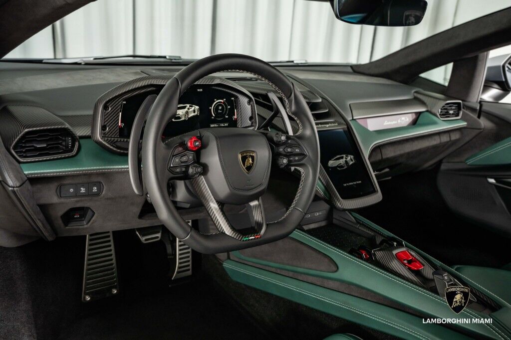 2024 Lamborghini Revuelto North Miami Beach FL