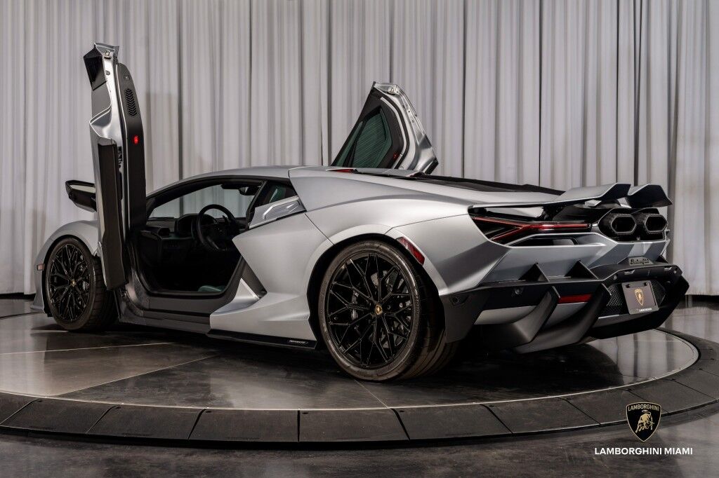2024 Lamborghini Revuelto North Miami Beach FL