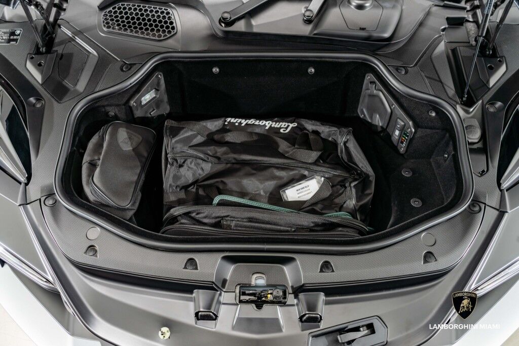 2024 Lamborghini Revuelto North Miami Beach FL