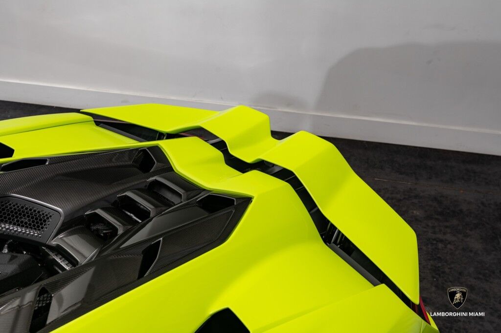 2024 Lamborghini Revuelto North Miami Beach FL