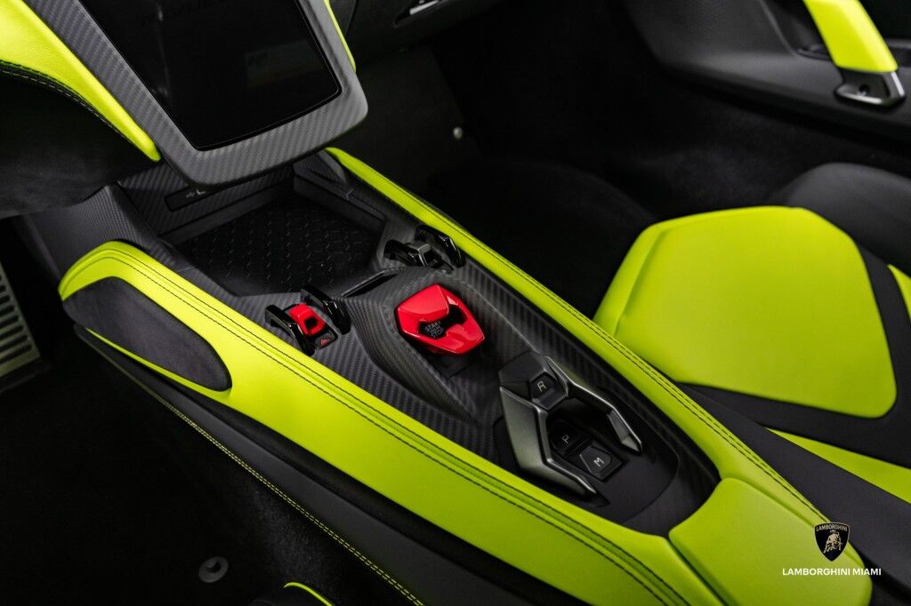 2024 Lamborghini Revuelto North Miami Beach FL