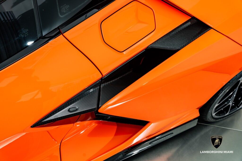 2024 Lamborghini Revuelto North Miami Beach FL