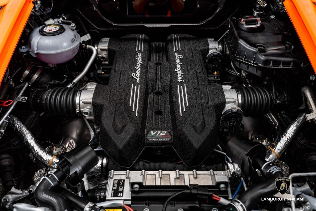 2024 Lamborghini Revuelto North Miami Beach FL