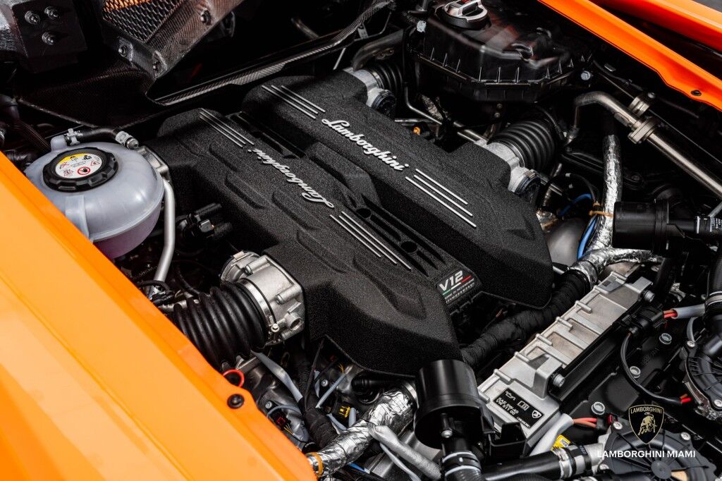 2024 Lamborghini Revuelto North Miami Beach FL