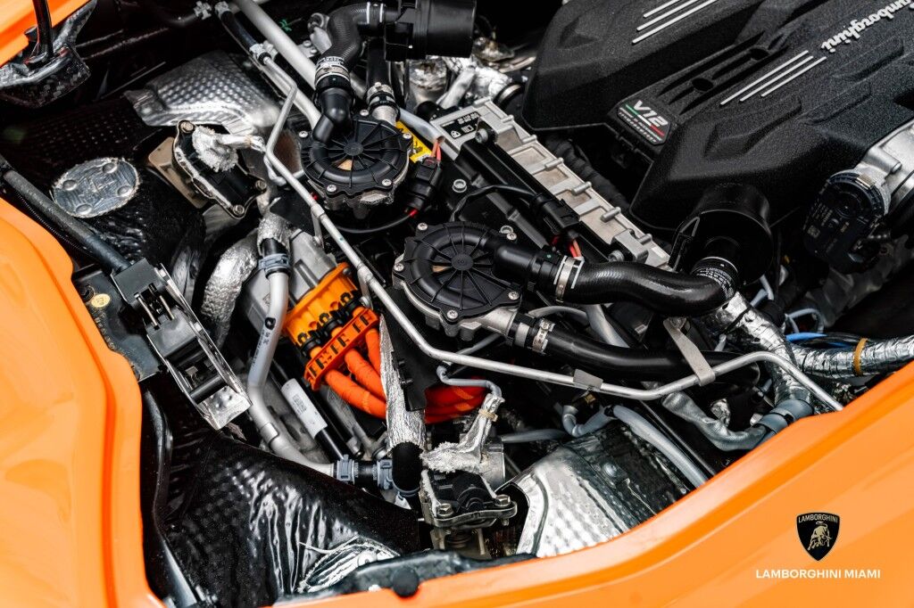 2024 Lamborghini Revuelto North Miami Beach FL