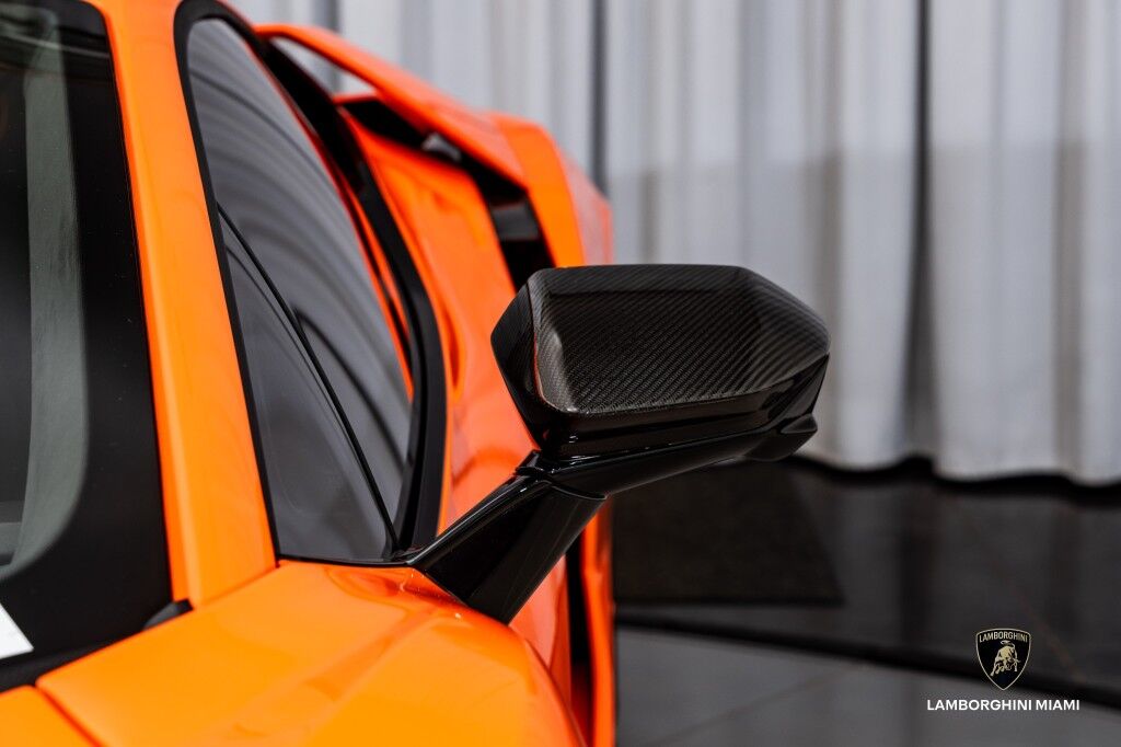2024 Lamborghini Revuelto North Miami Beach FL