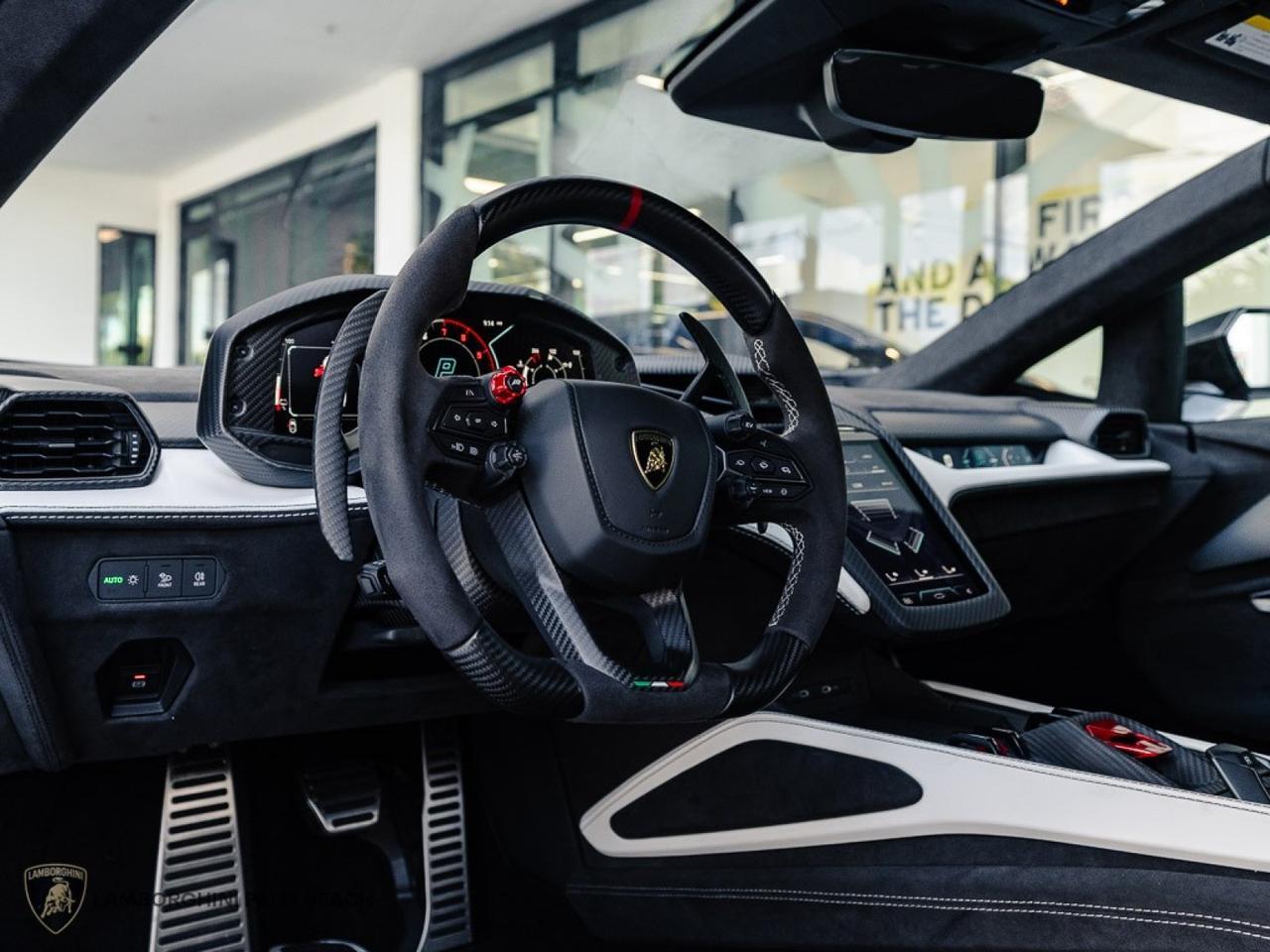 2024 Lamborghini Revuelto West Palm Beach FL