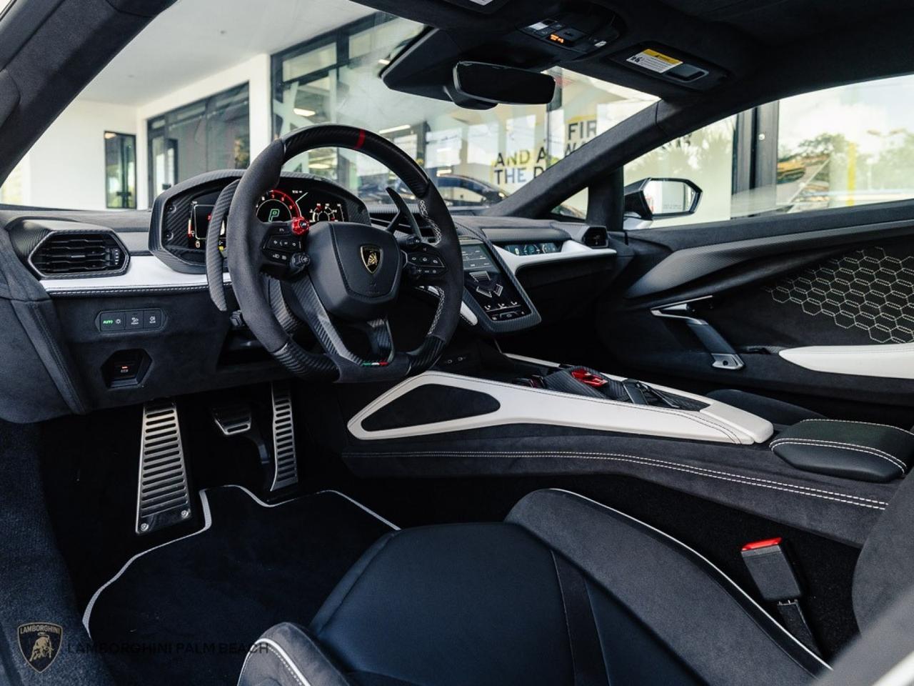 2024 Lamborghini Revuelto West Palm Beach FL