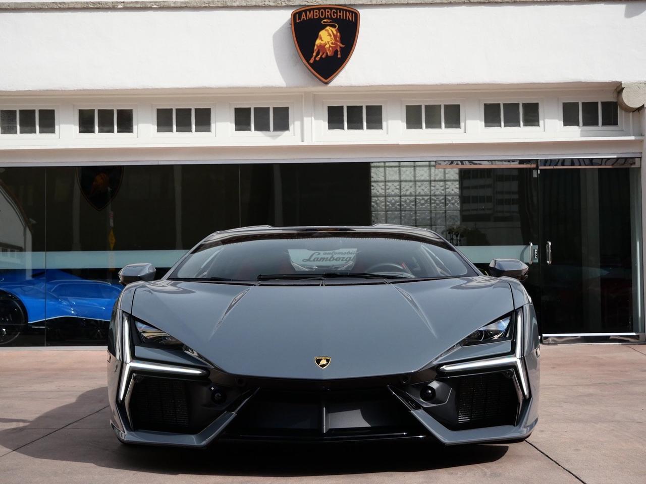 2024 Lamborghini Revuelto Base Base Lawrence KS