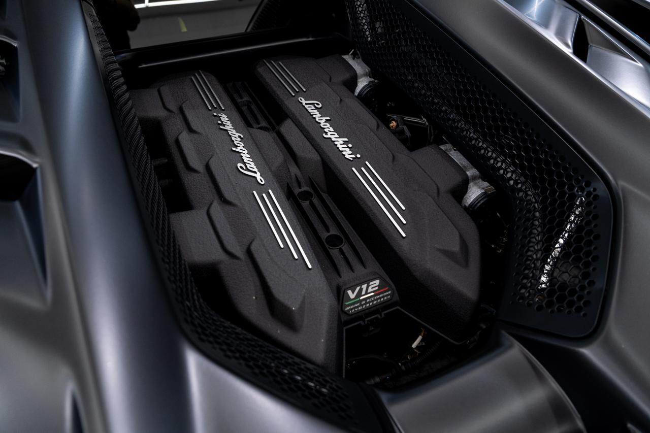 2024 Lamborghini Revuelto Base Miami FL