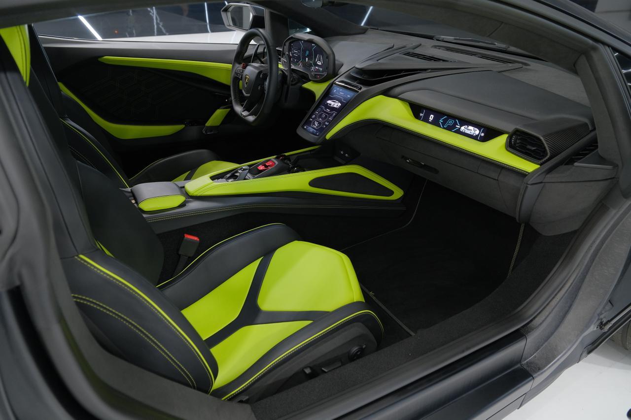 2024 Lamborghini Revuelto Base Miami FL