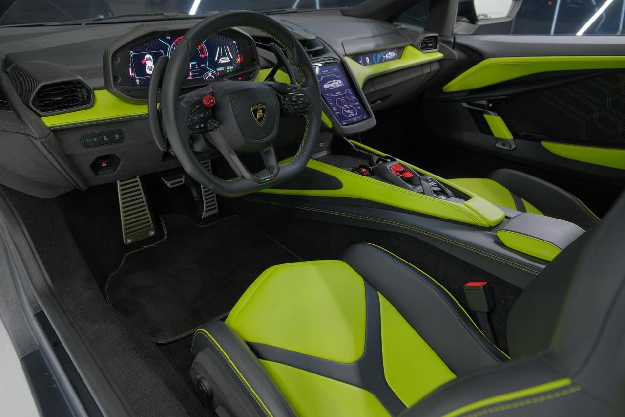 2024 Lamborghini Revuelto Base Miami FL