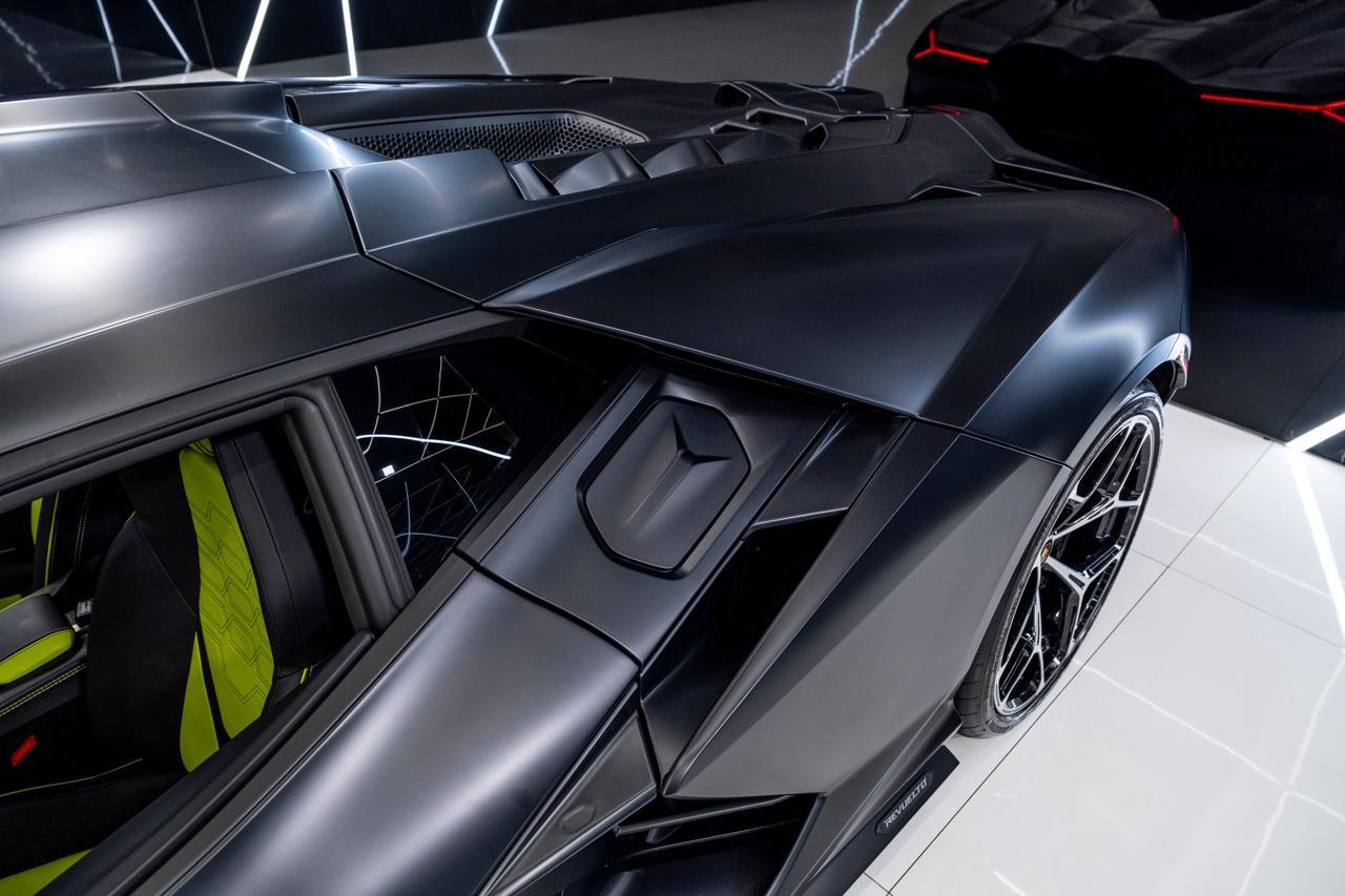 2024 Lamborghini Revuelto Base Miami FL