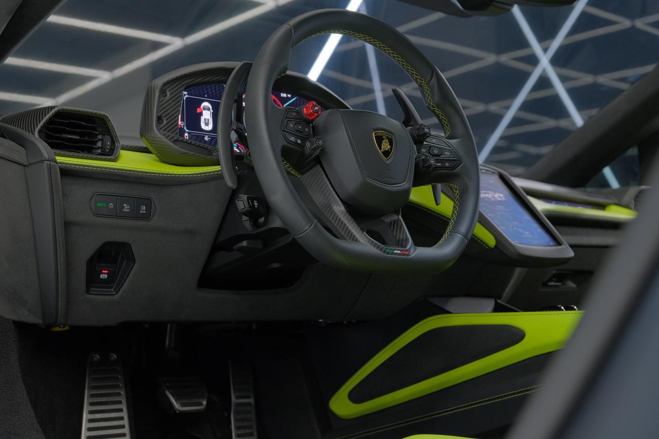 2024 Lamborghini Revuelto Base Miami FL