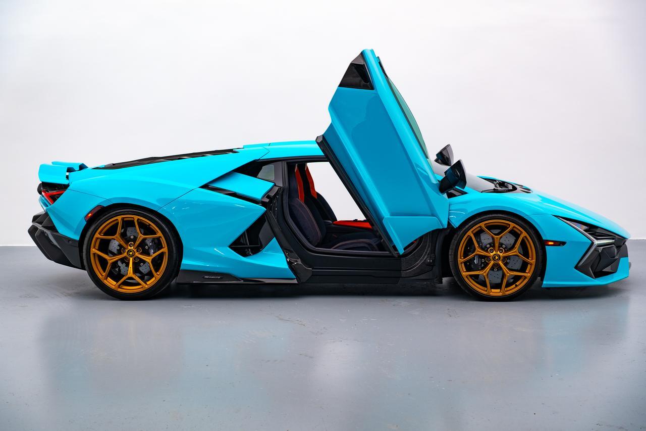 2024 Lamborghini Revuelto Base Miami FL