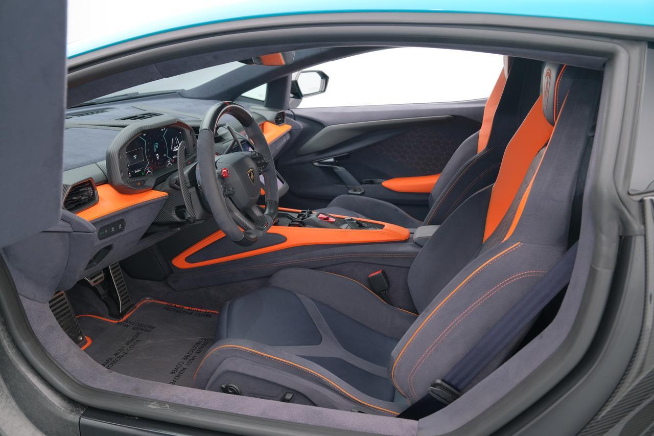 2024 Lamborghini Revuelto Base Miami FL