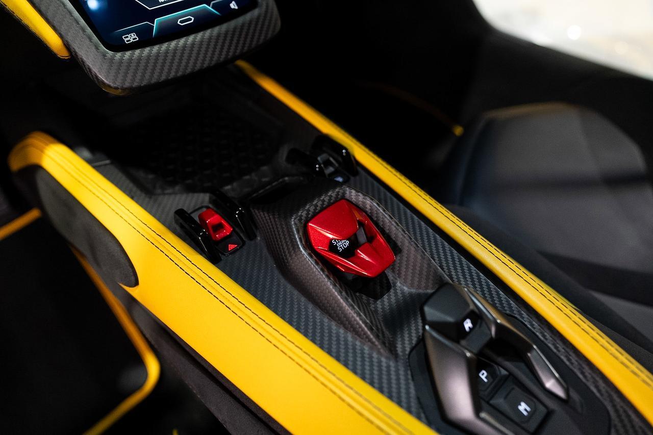 2024 Lamborghini Revuelto CARBON FIBER BODY KIT! Giallo Inti paint, Nero Ade/Giallo interior, MV Forged wheels AND MUCH MORE!! Fort Lauderdale FL