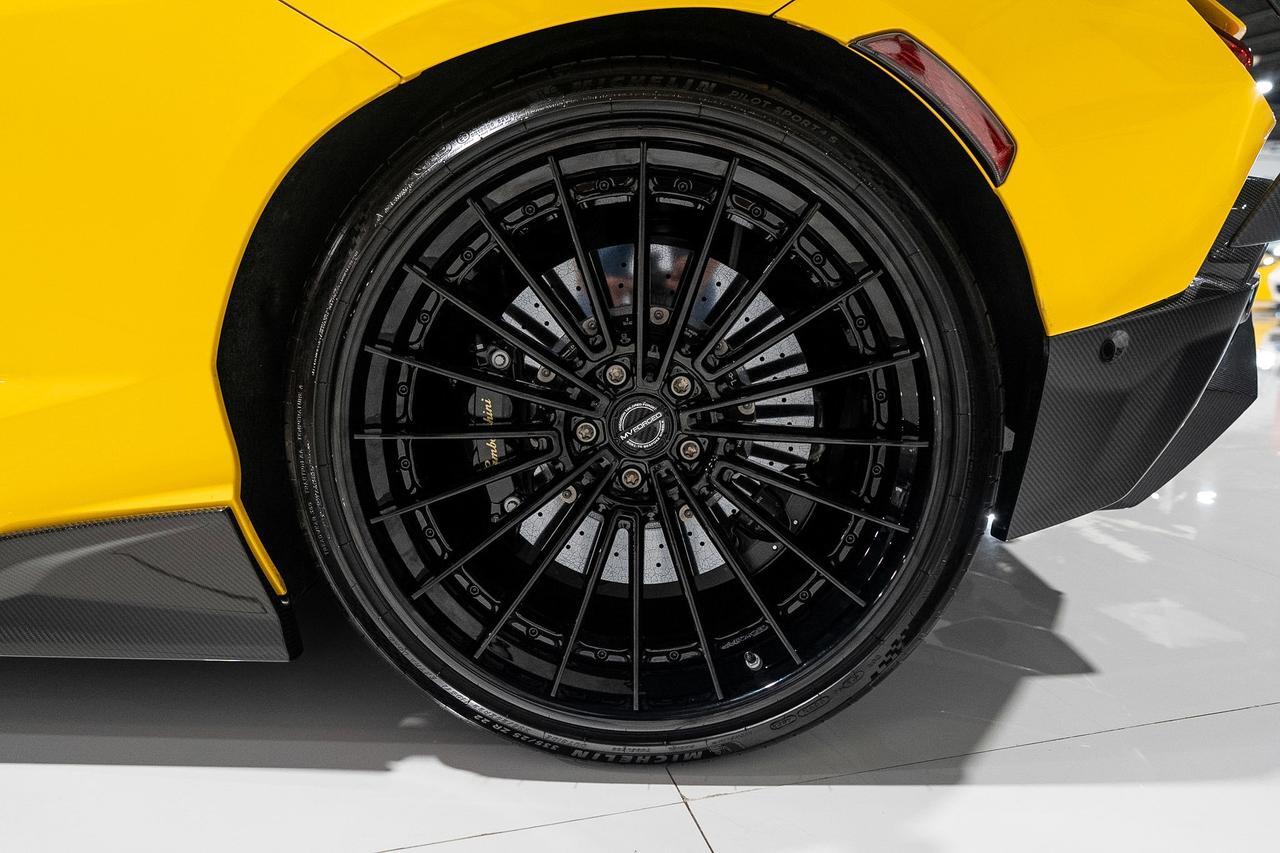 2024 Lamborghini Revuelto CARBON FIBER BODY KIT! Giallo Inti paint, Nero Ade/Giallo interior, MV Forged wheels AND MUCH MORE!! Fort Lauderdale FL