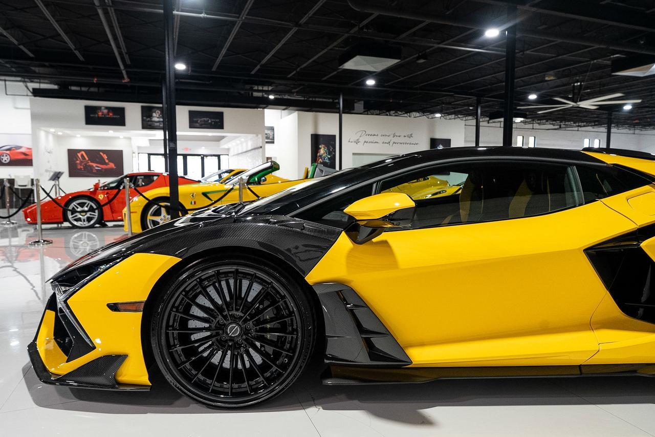 2024 Lamborghini Revuelto CARBON FIBER BODY KIT! Giallo Inti paint, Nero Ade/Giallo interior, MV Forged wheels AND MUCH MORE!! Fort Lauderdale FL