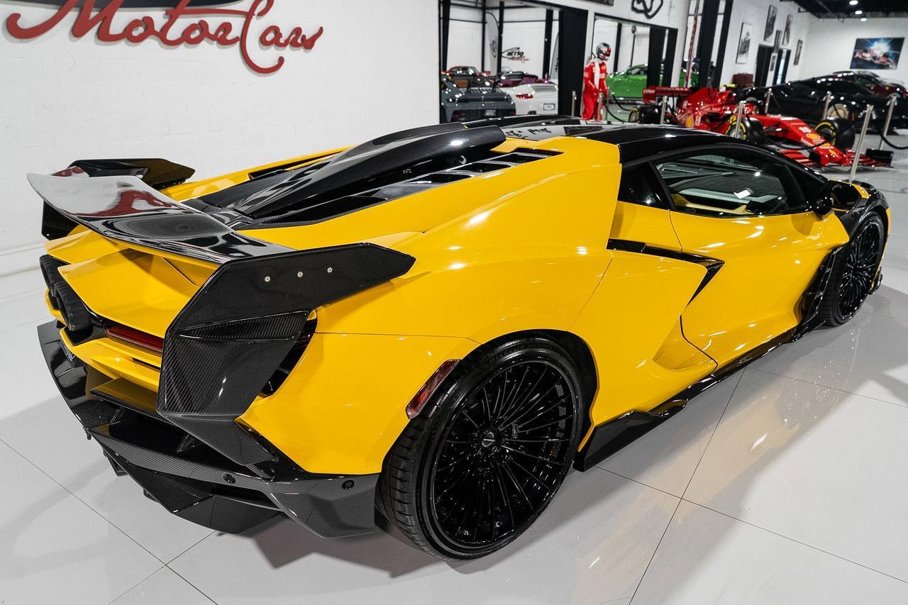 2024 Lamborghini Revuelto CARBON FIBER BODY KIT! Giallo Inti paint, Nero Ade/Giallo interior, MV Forged wheels AND MUCH MORE!! Fort Lauderdale FL