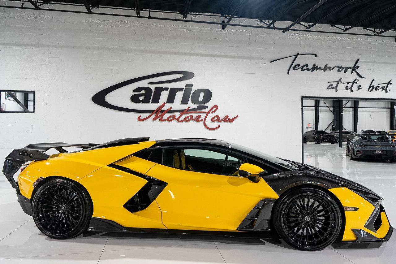 2024 Lamborghini Revuelto CARBON FIBER BODY KIT! Giallo Inti paint, Nero Ade/Giallo interior, MV Forged wheels AND MUCH MORE!! Fort Lauderdale FL
