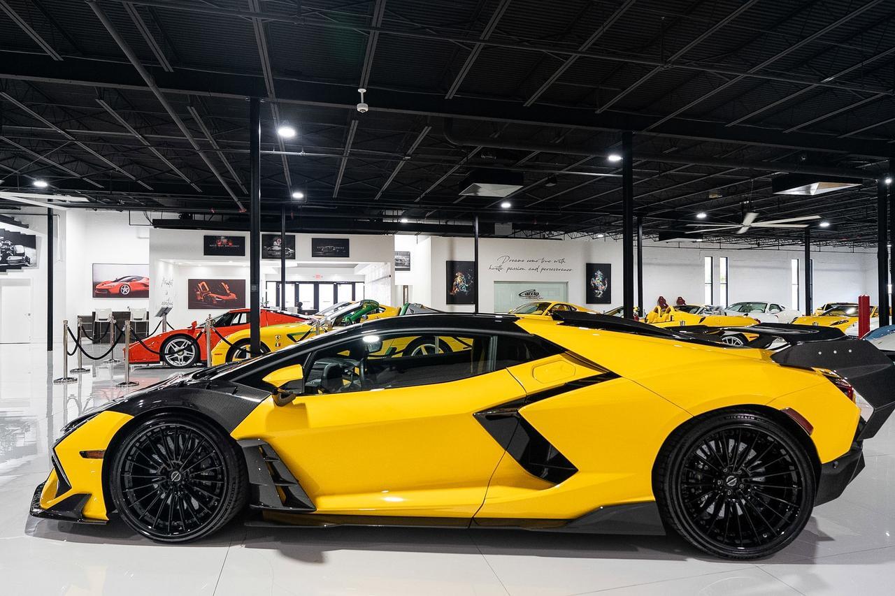 2024 Lamborghini Revuelto CARBON FIBER BODY KIT! Giallo Inti paint, Nero Ade/Giallo interior, MV Forged wheels AND MUCH MORE!! Fort Lauderdale FL