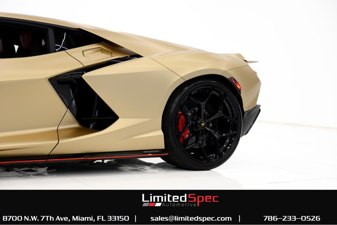 2024 Lamborghini Revuelto Coupe 2D Miami FL
