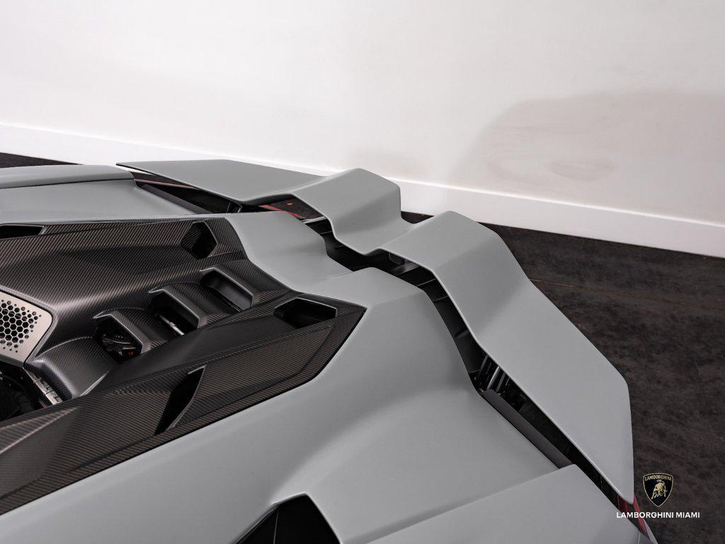2024 Lamborghini Revuelto Coupe North Miami Beach FL