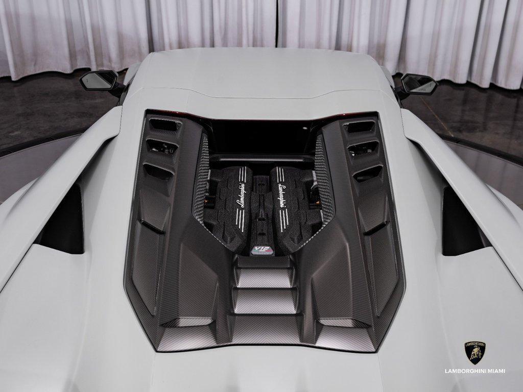 2024 Lamborghini Revuelto Coupe North Miami Beach FL