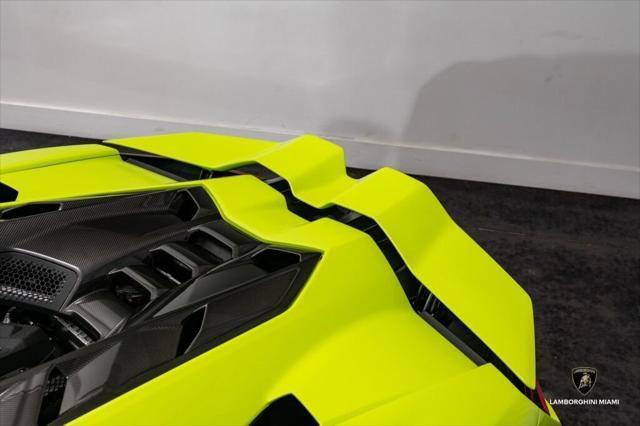 2024 Lamborghini Revuelto Coupe North Miami Beach FL