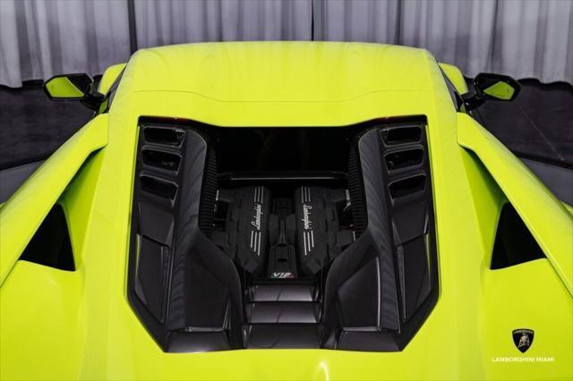 2024 Lamborghini Revuelto Coupe North Miami Beach FL