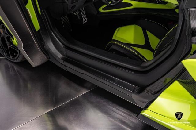 2024 Lamborghini Revuelto Coupe North Miami Beach FL