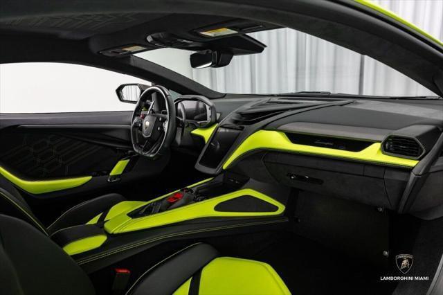 2024 Lamborghini Revuelto Coupe North Miami Beach FL